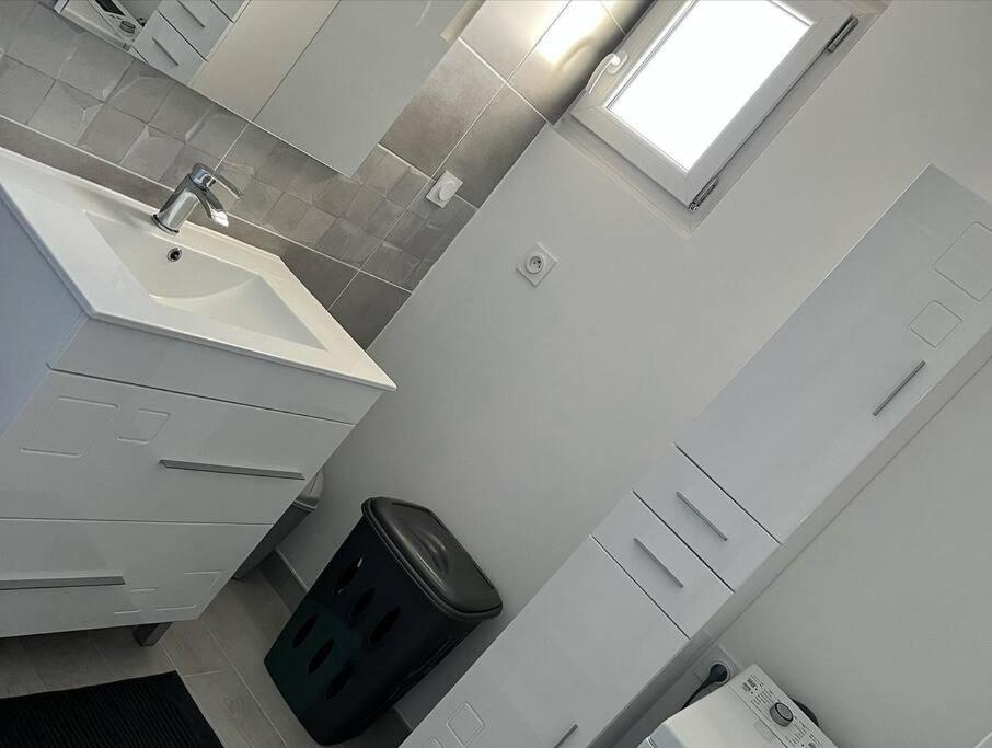 Maison Au Numero 21, Petit-Dejeuner Offert Villefranche-sur-Cher Exterior foto